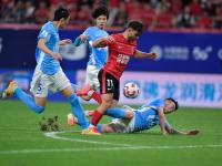 包含集结日足总杯焦点战，成都蓉城复出首秀，更衣室稳定，更衣室氛围转暖的词条-九游网页官网